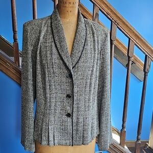Women's Danny n Nicole Pleated Tweed Jacket Washable, Size 16
